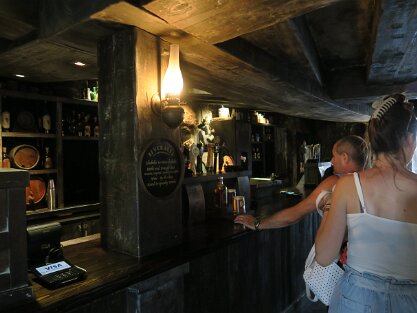 HogsHead